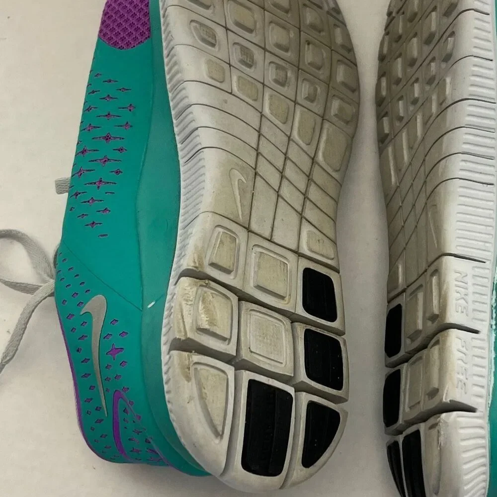 Nike women teal